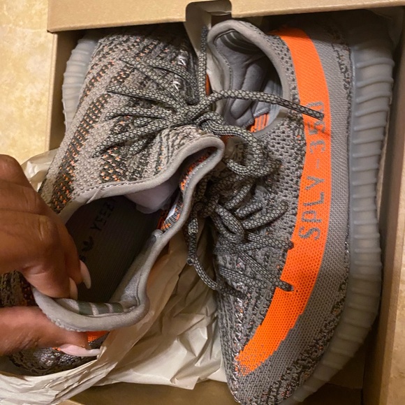 Yeezy Boost 350 v2 Beluga Reflexive - Picture 1 of 6